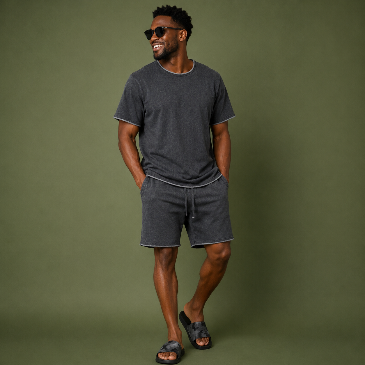 Ensemble short et t-shirt gris chiné